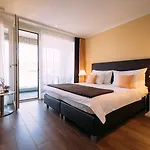 Hotel Schuetzen 3*