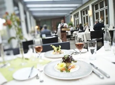 Hotel Schuetzen Steffisburg 3*