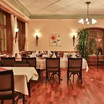Hotel Schuetzen 3*