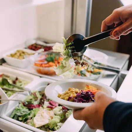 شوتزين شتيفيسبورغ فندق 3*