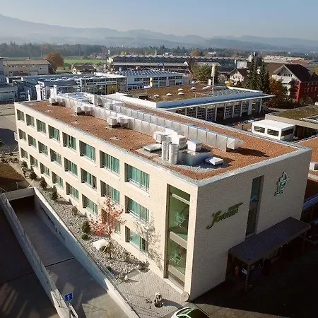 شوتزين شتيفيسبورغ 3*