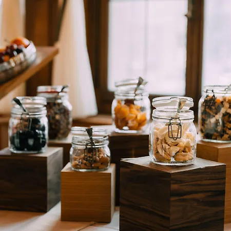 شوتزين شتيفيسبورغ فندق 3*